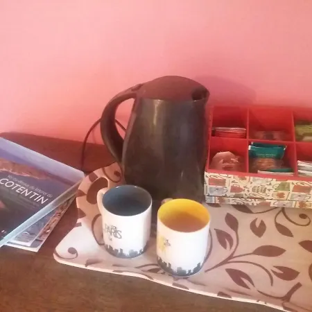 Frühstückspension - Ferme De Beauvais Sainte-Mère-Église