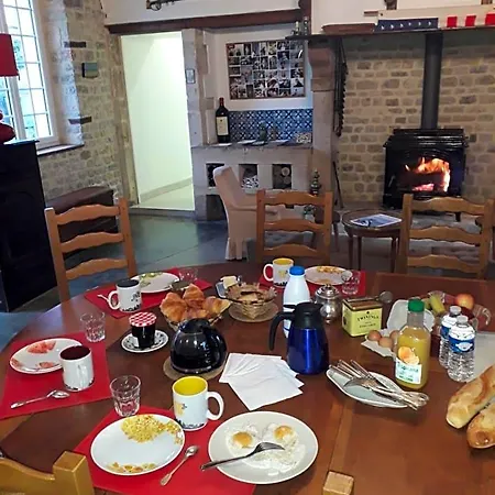 فندق مبيت وإفطار - Ferme De Beauvais 4*